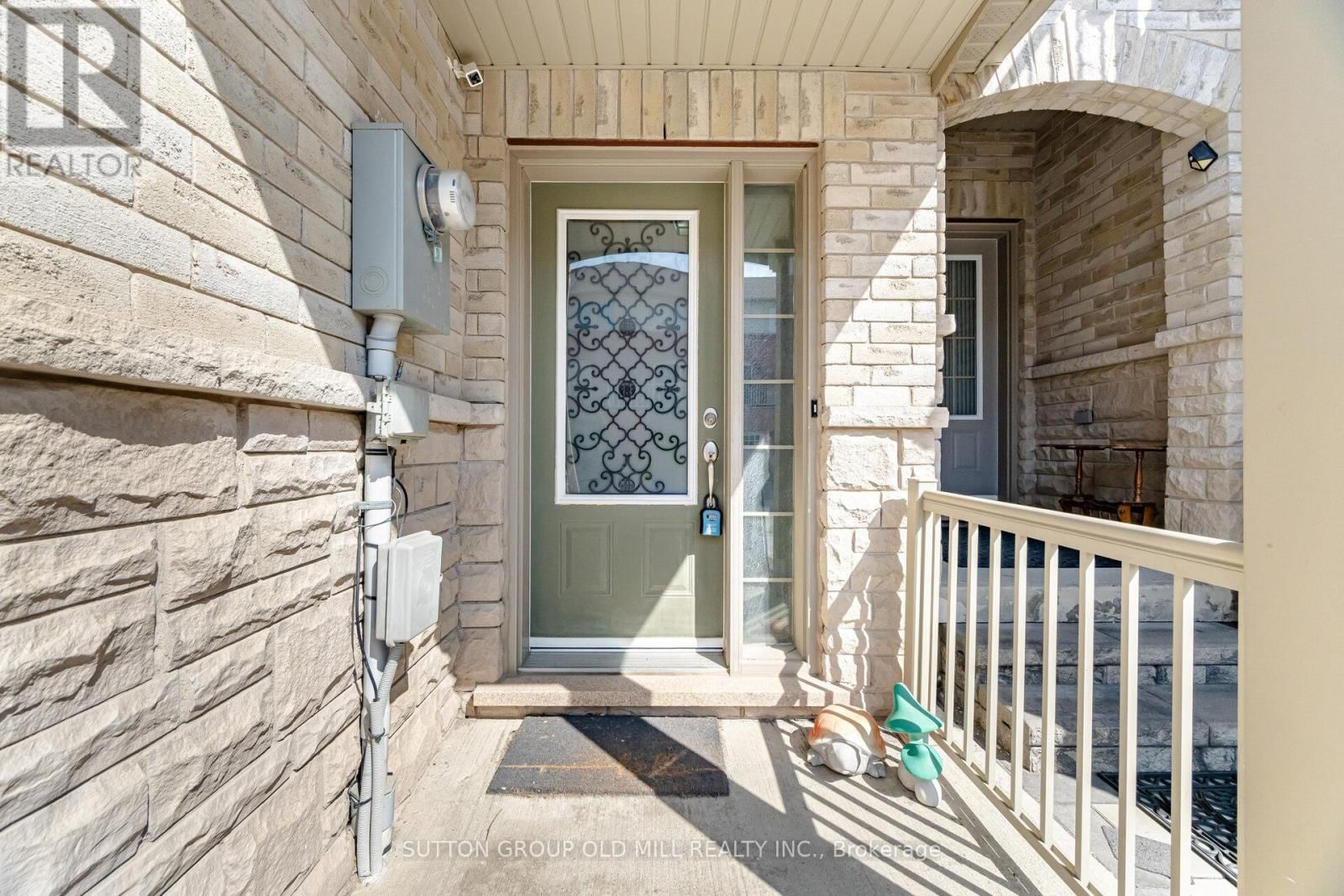 946 AUDLEY ROAD NORTH Image 3