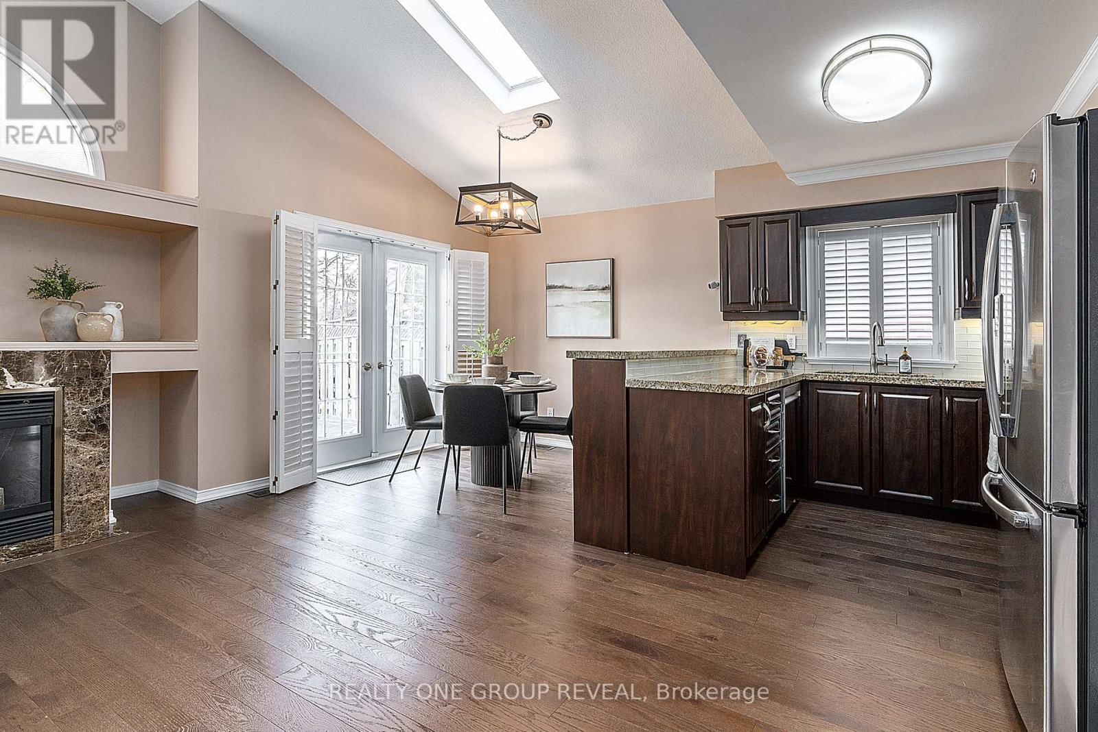 37 WETHERBURN DRIVE Image 10