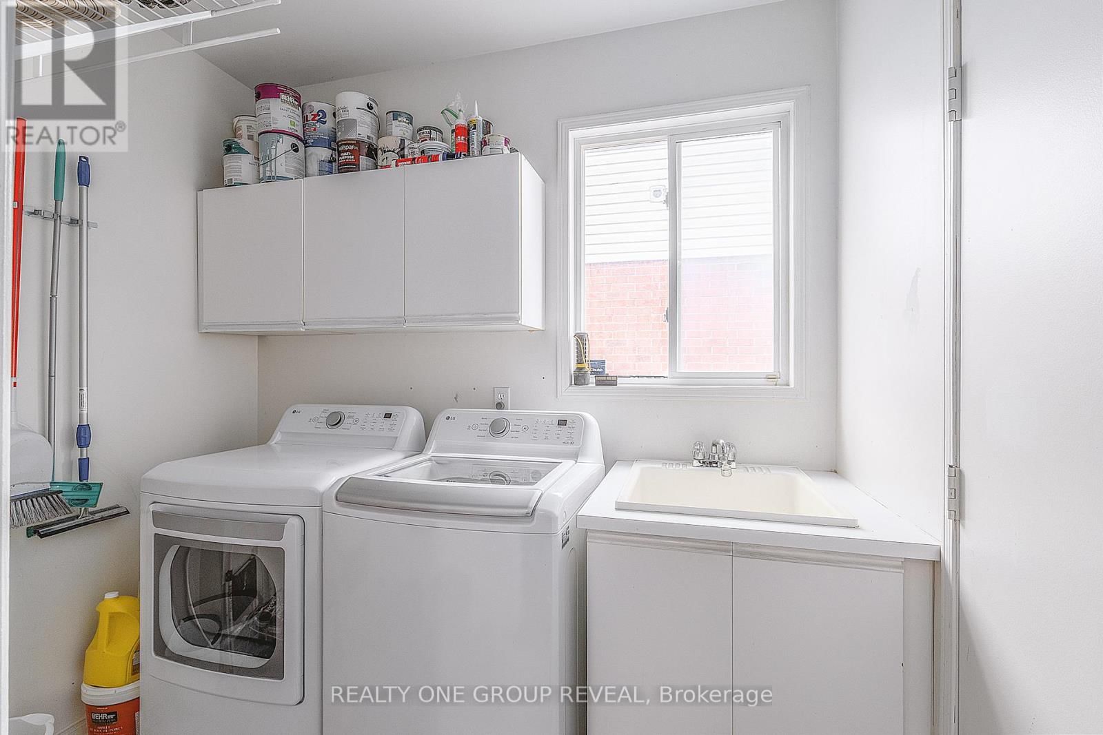 37 WETHERBURN DRIVE Image 19