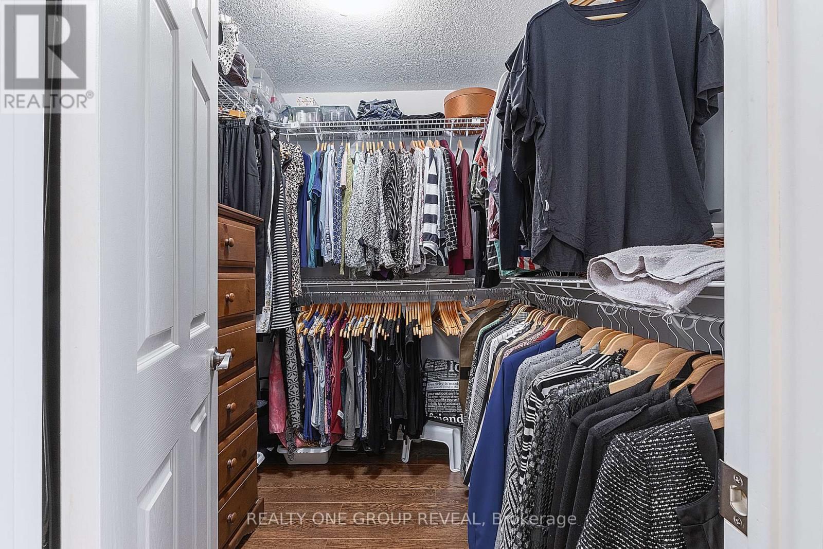 37 WETHERBURN DRIVE Image 24