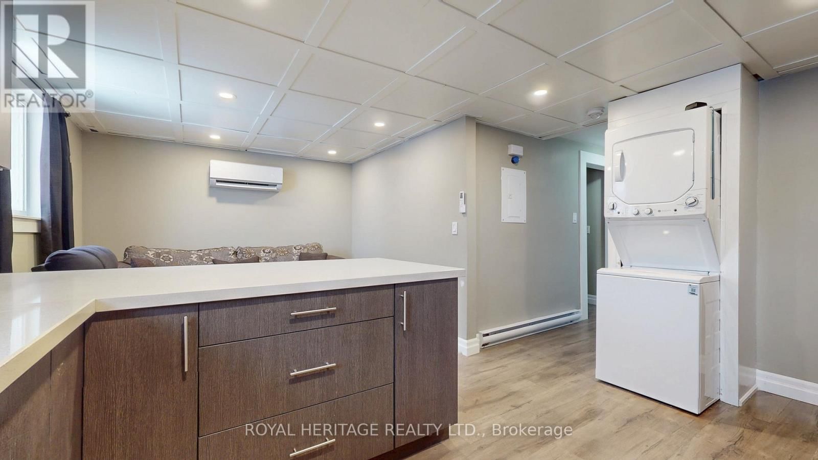 100 CROMWELL AVENUE Image 8