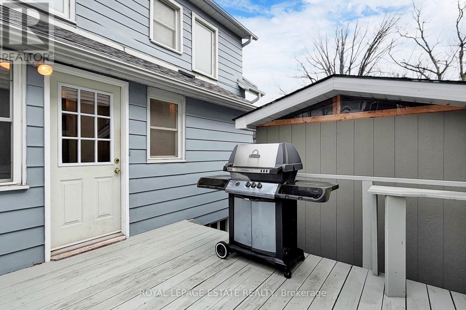 2 BECK AVENUE Image 34