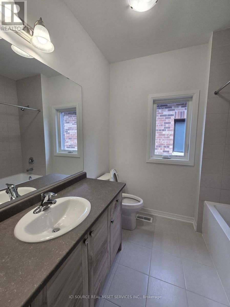 45 AUCKLAND DRIVE Image 16