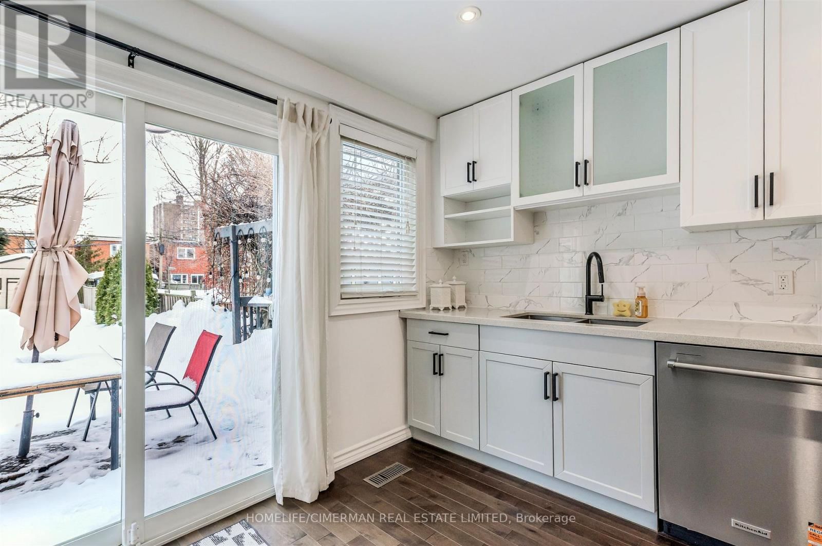 195 TORRENS AVENUE Image 20