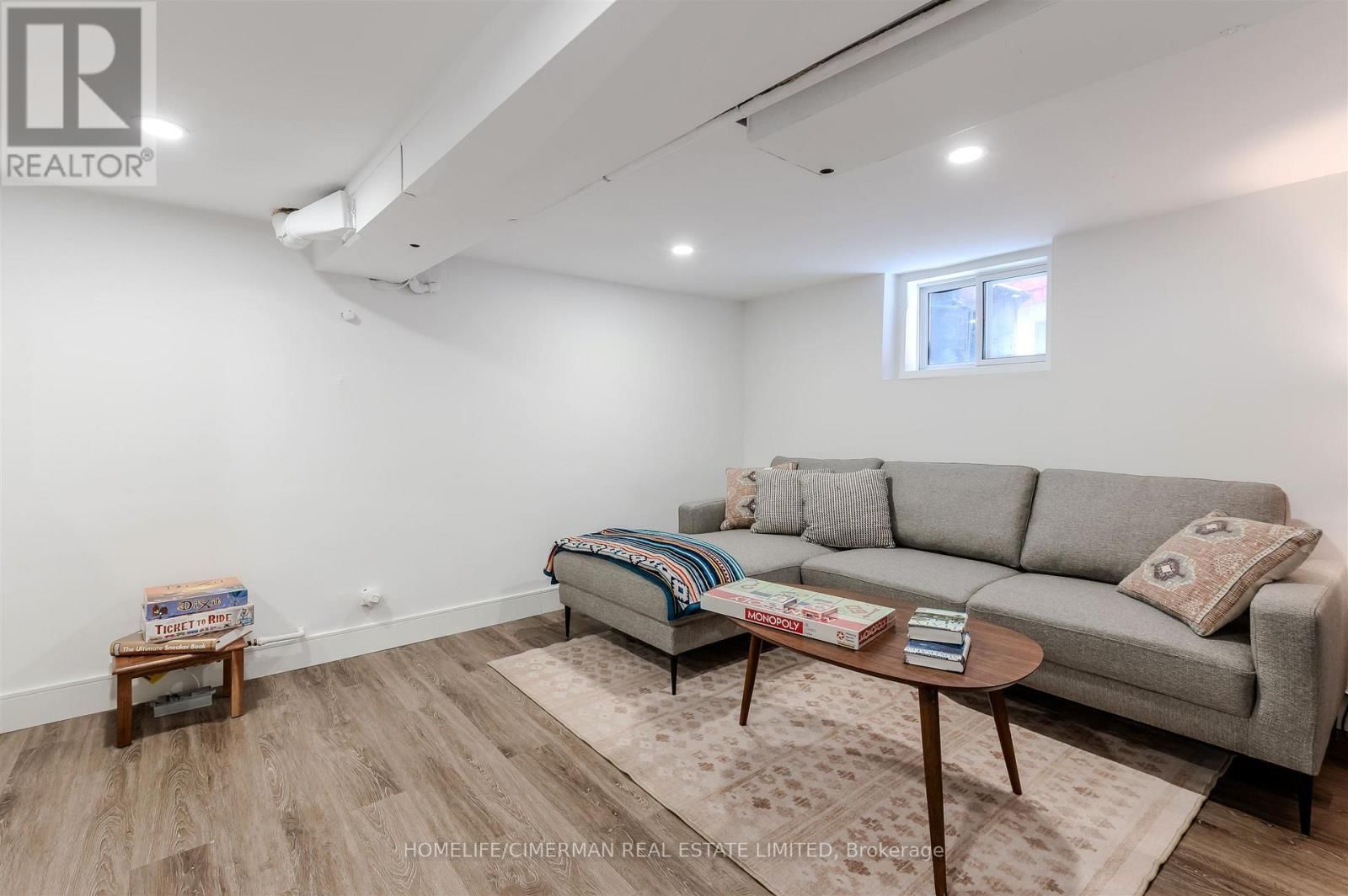 195 TORRENS AVENUE Image 31