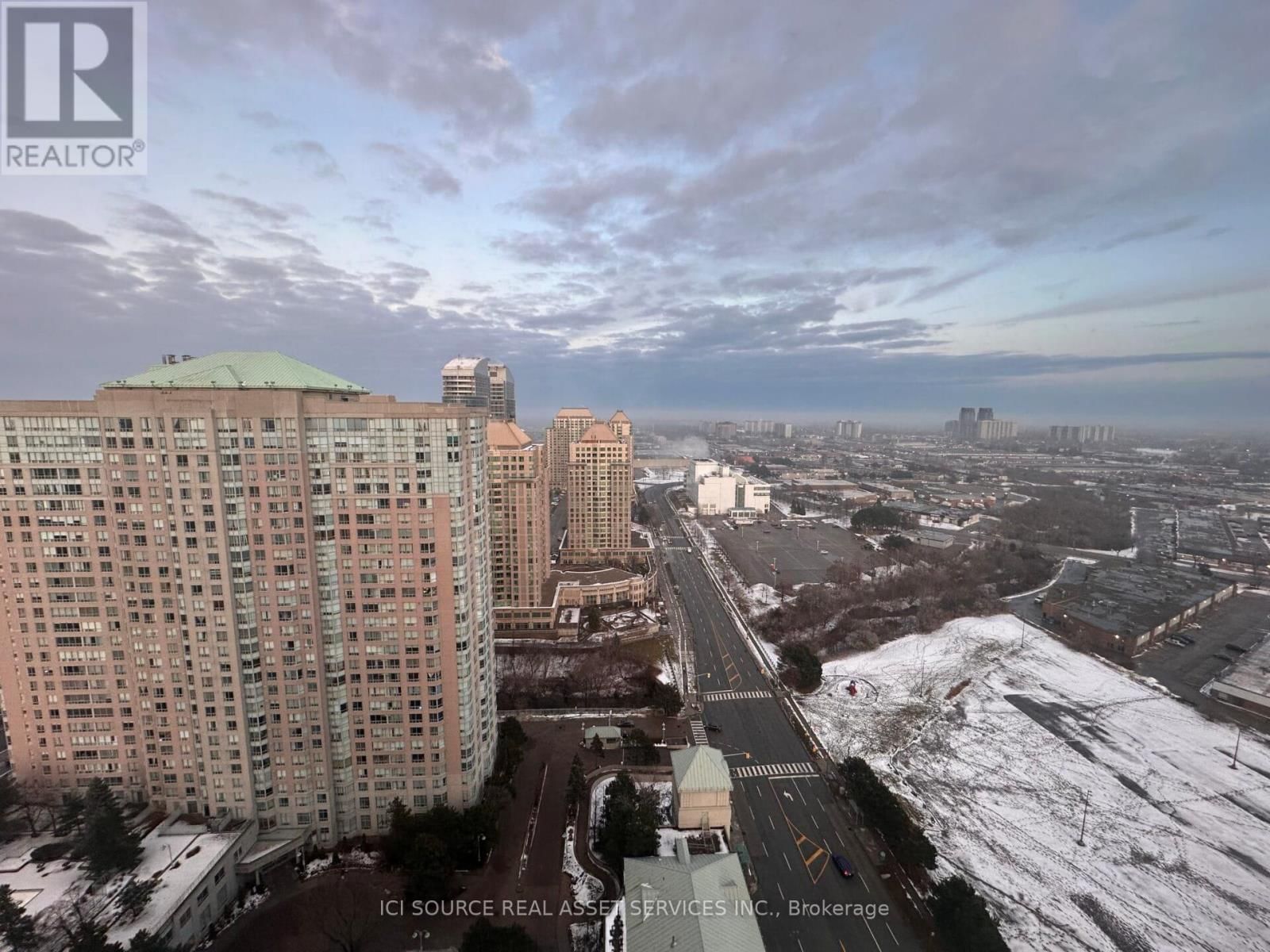 3332 - 68 CORPORATE DRIVE Image 1