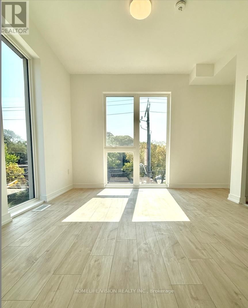 19 - 168 CLONMORE DRIVE Image 14