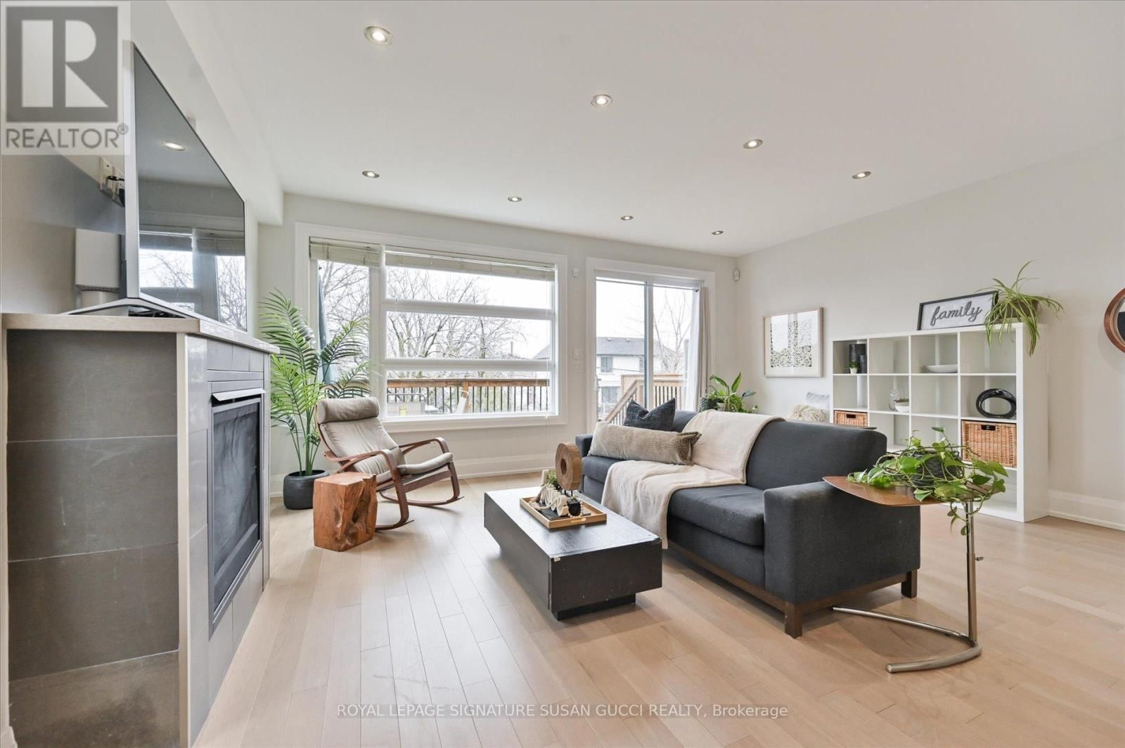 69 HOLMSTEAD AVENUE Image 19