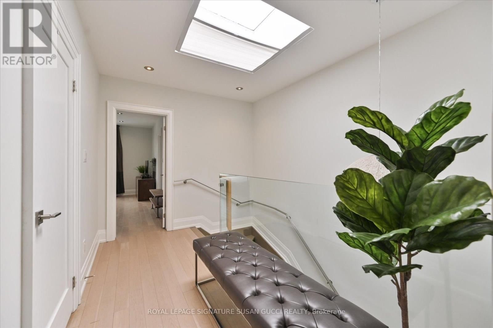 69 HOLMSTEAD AVENUE Image 26