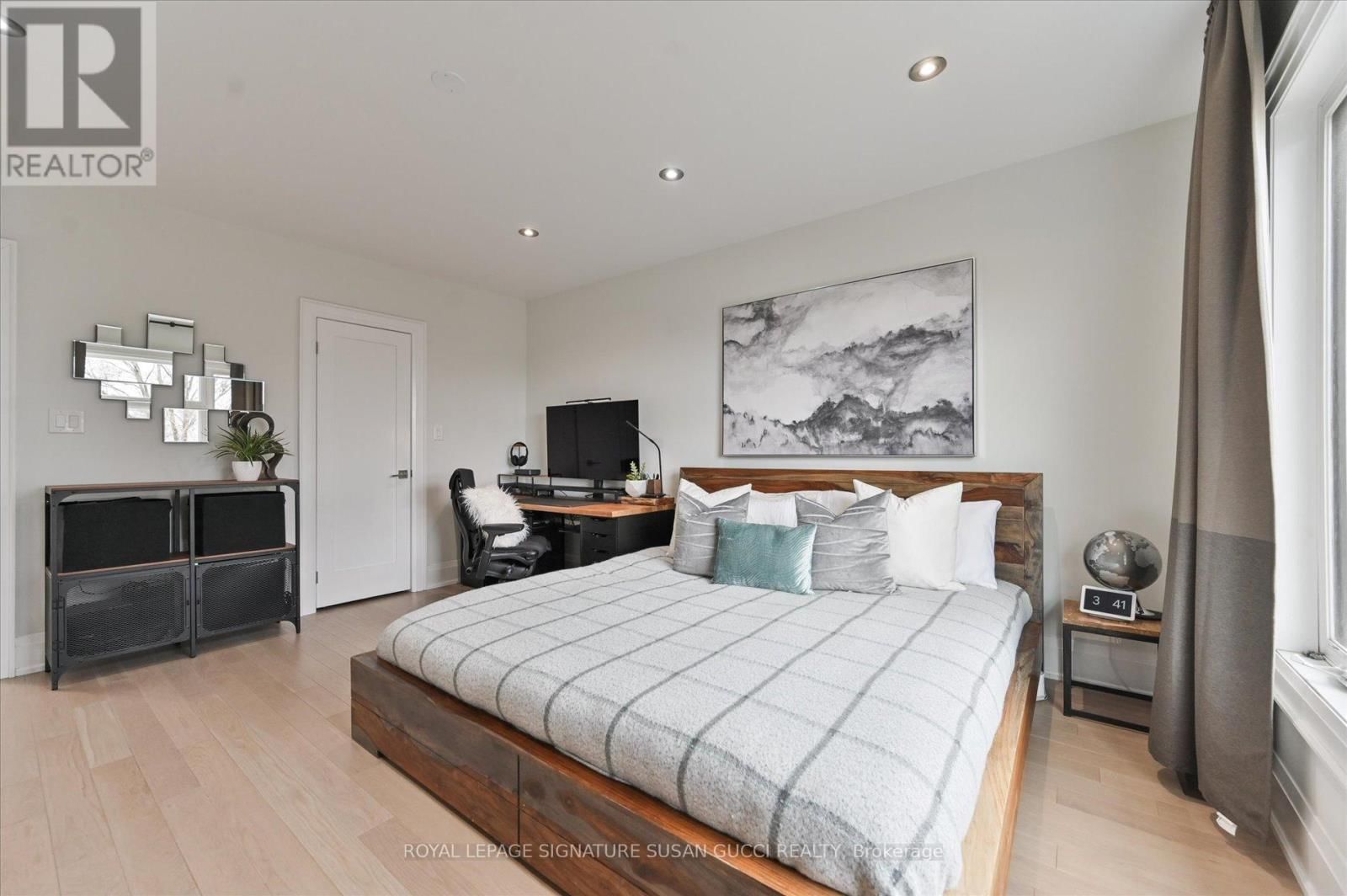 69 HOLMSTEAD AVENUE Image 31