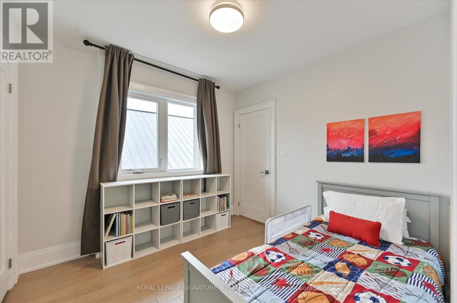 69 HOLMSTEAD AVENUE Image 32