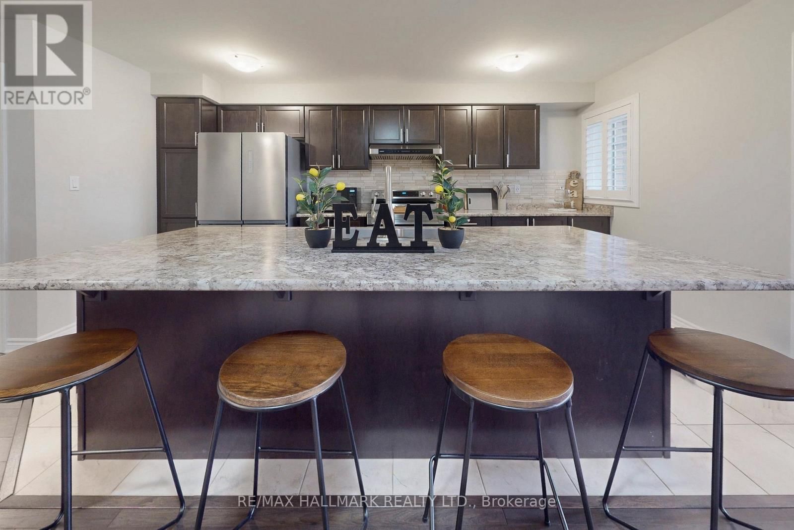 2421 FALL HARVEST CRESCENT Image 24