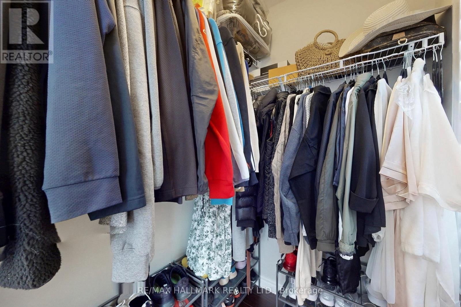 2421 FALL HARVEST CRESCENT Image 38