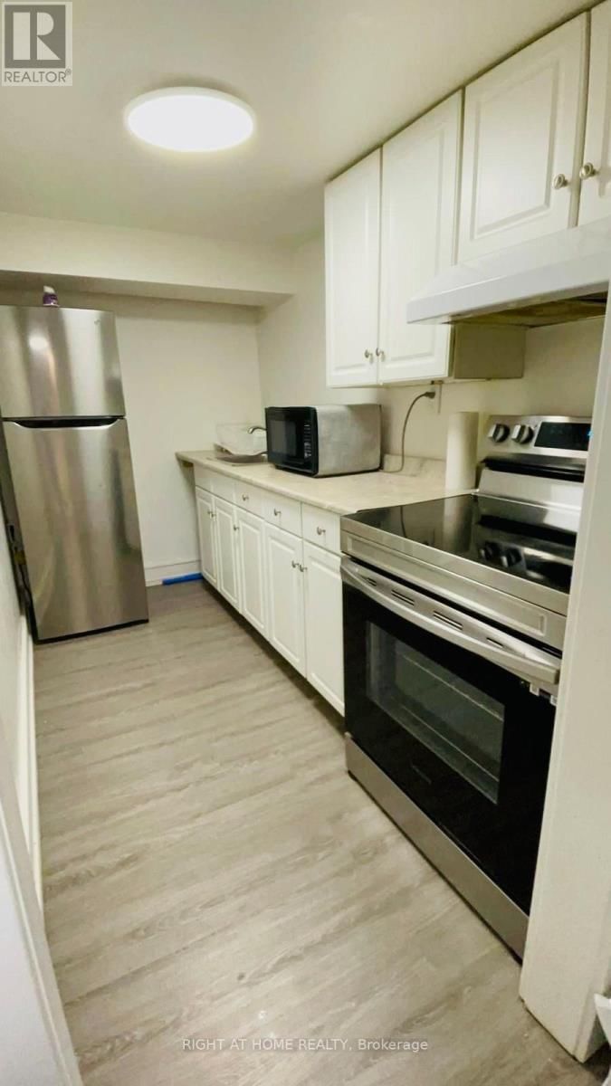 174 AYLESWORTH AVENUE Image 34