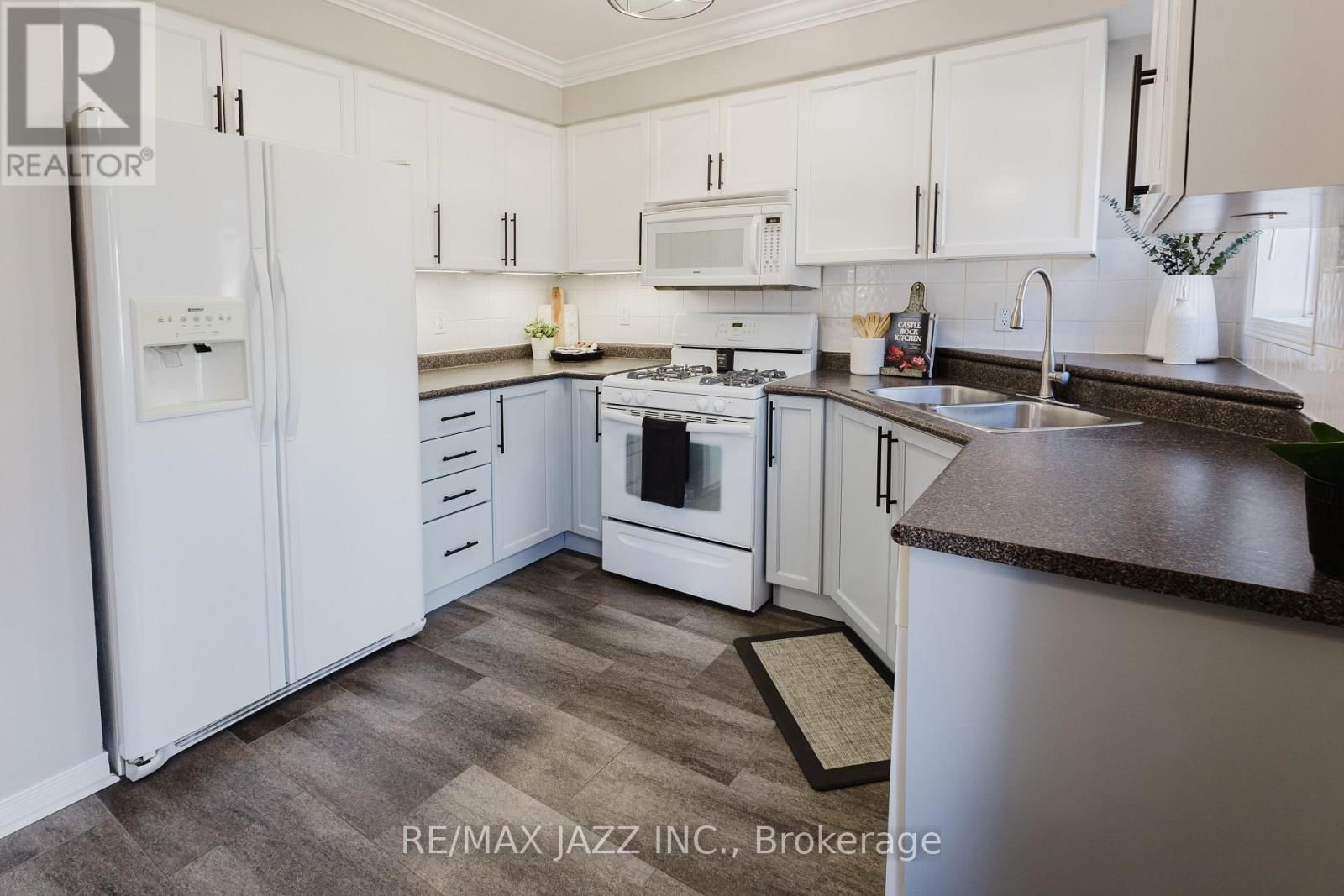 104 CALWELL DRIVE Image 5