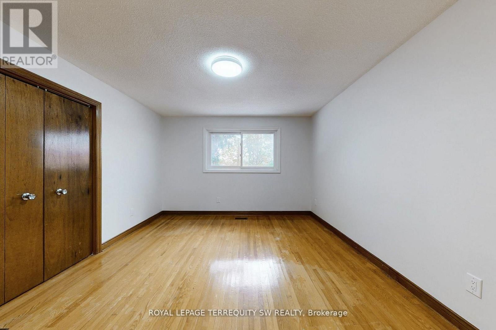 327a BEECHGROVE DRIVE Image 15