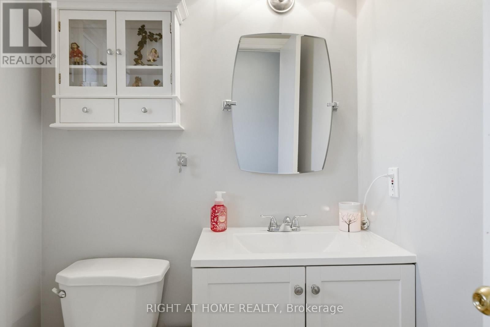 37 BEECHNUT CRESCENT Image 15