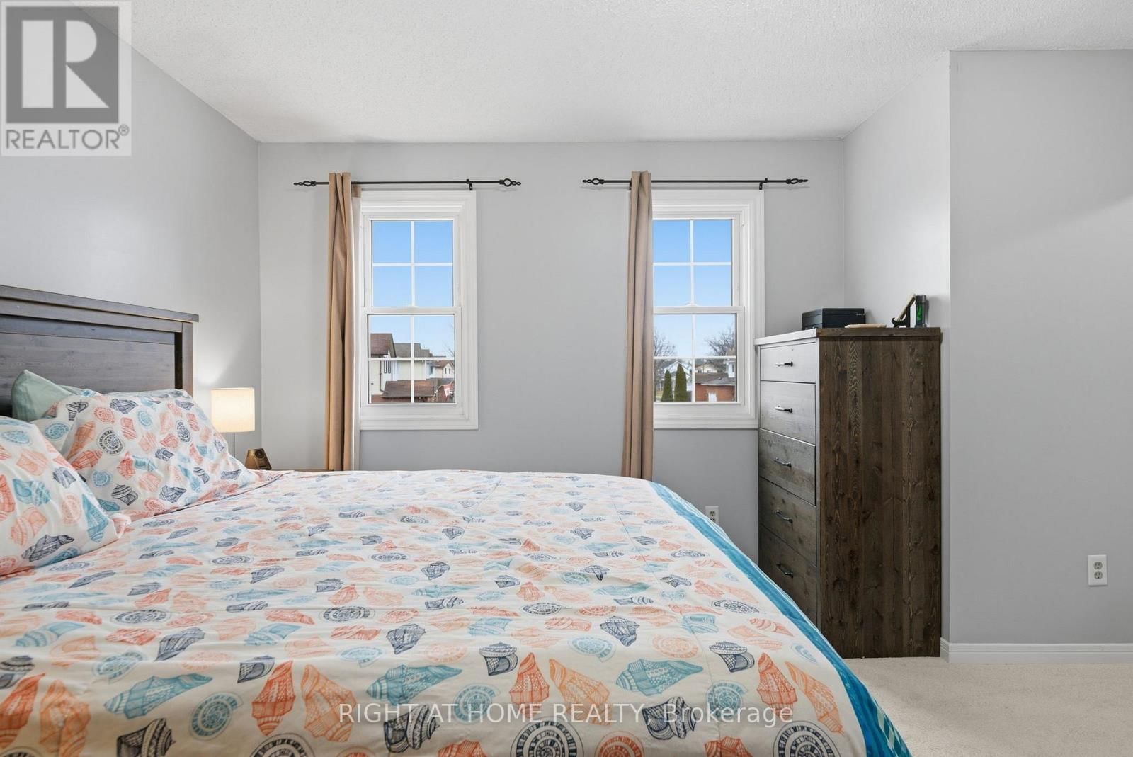 37 BEECHNUT CRESCENT Image 19