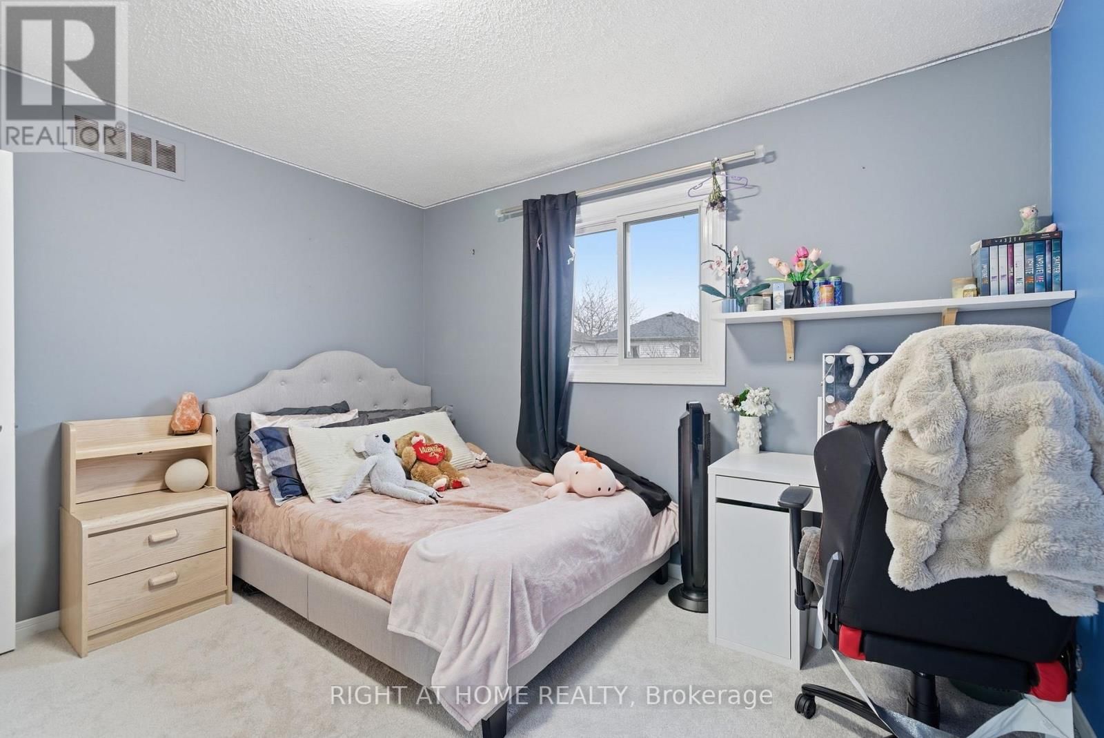 37 BEECHNUT CRESCENT Image 28