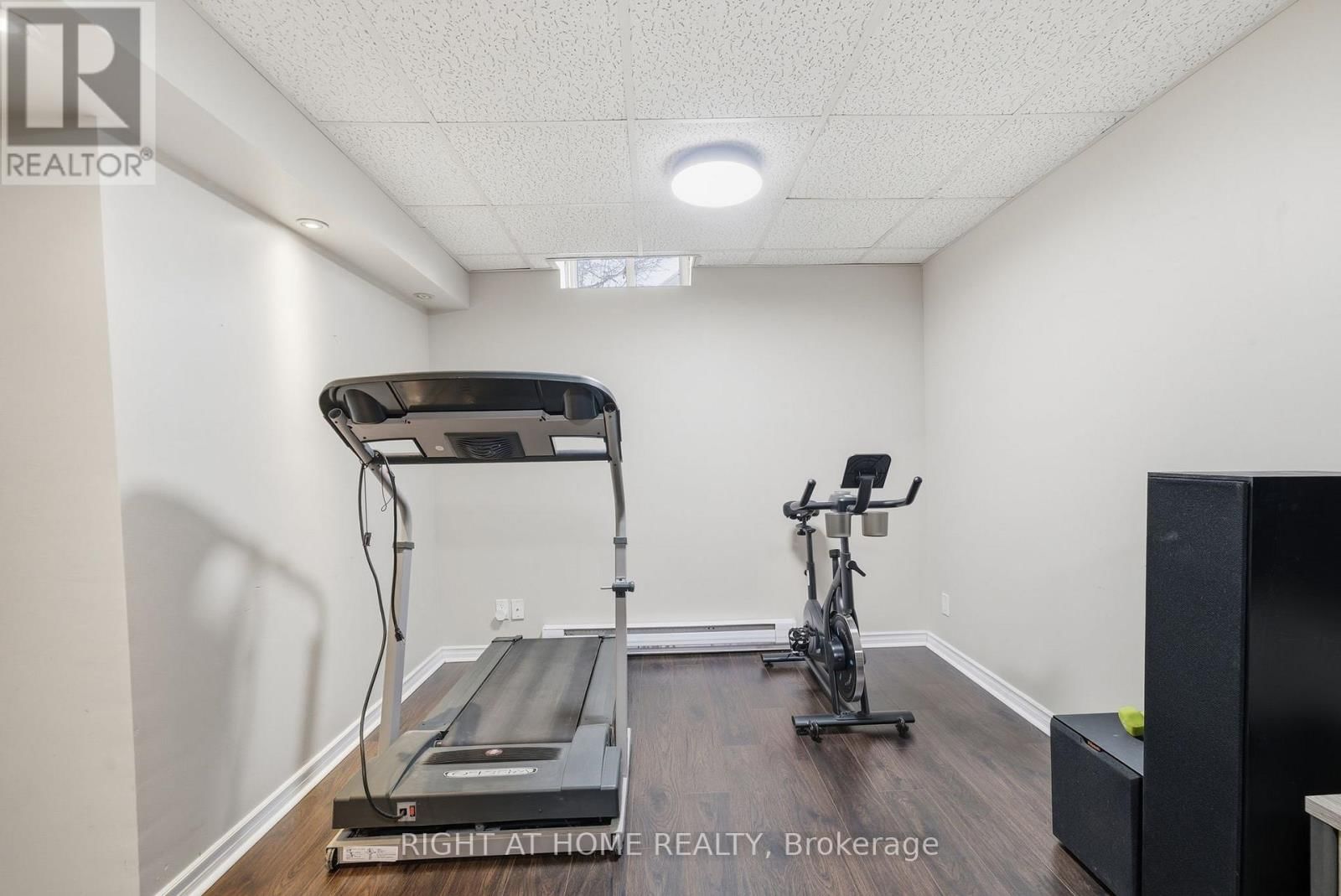 37 BEECHNUT CRESCENT Image 32