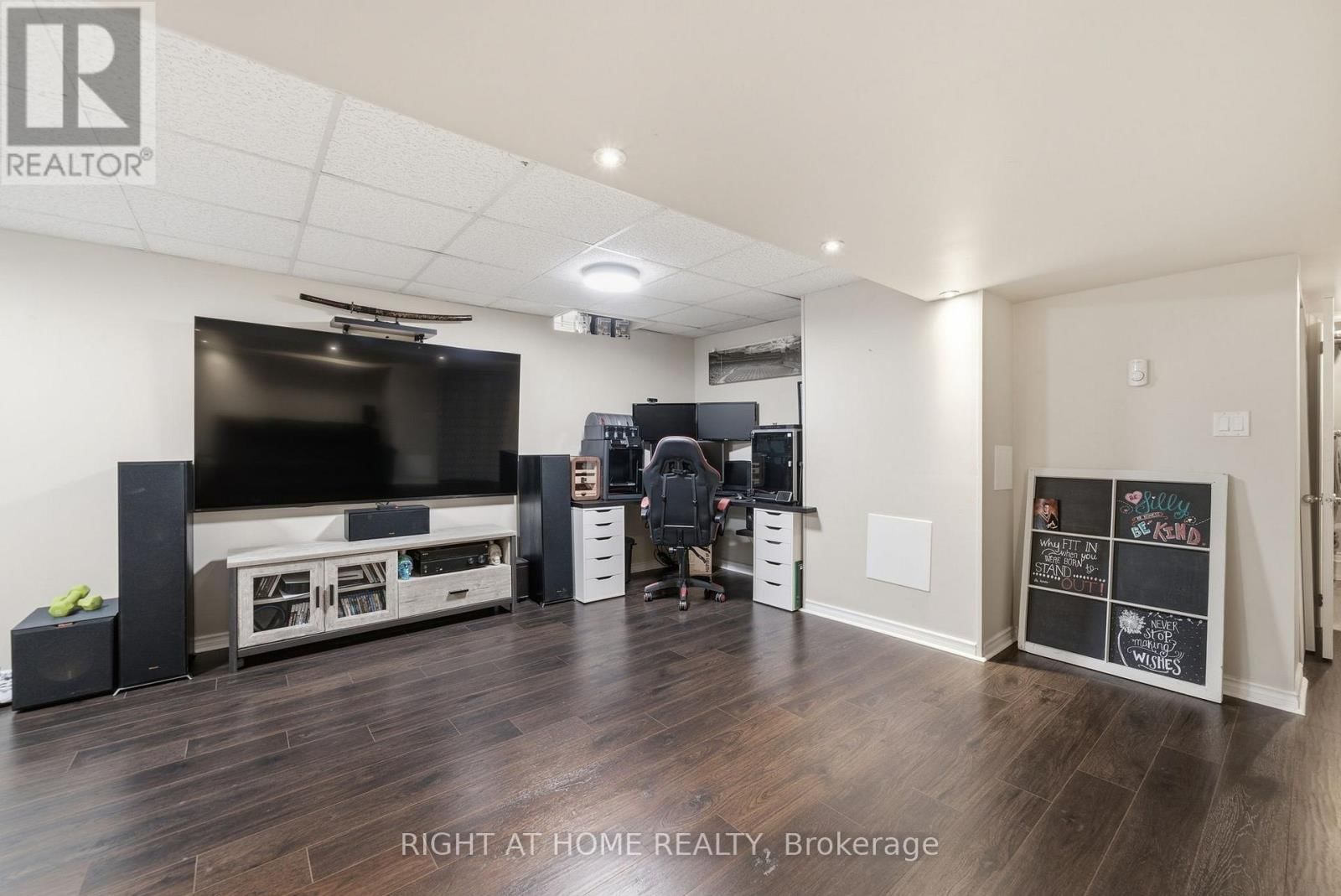 37 BEECHNUT CRESCENT Image 33