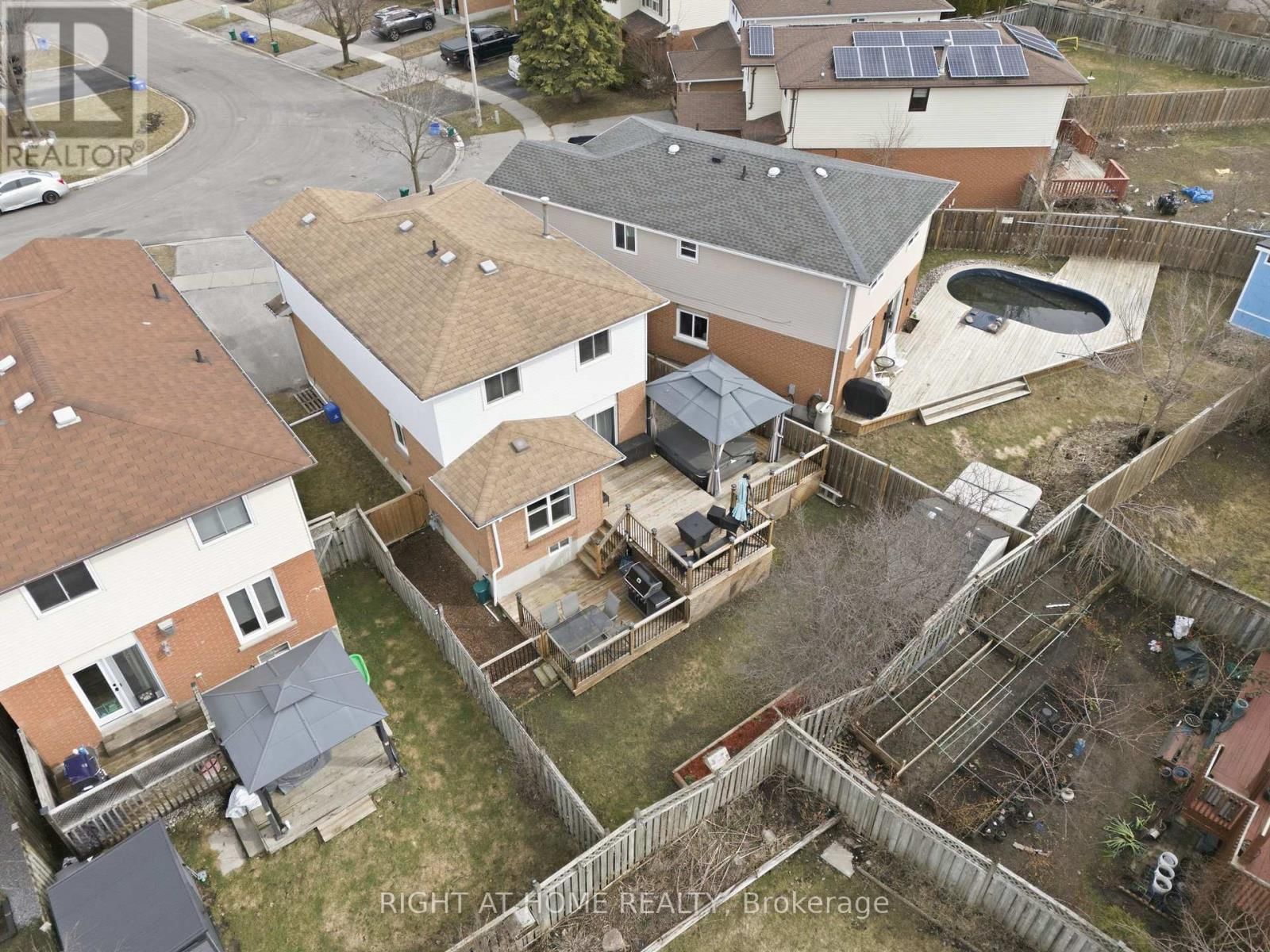 37 BEECHNUT CRESCENT Image 42