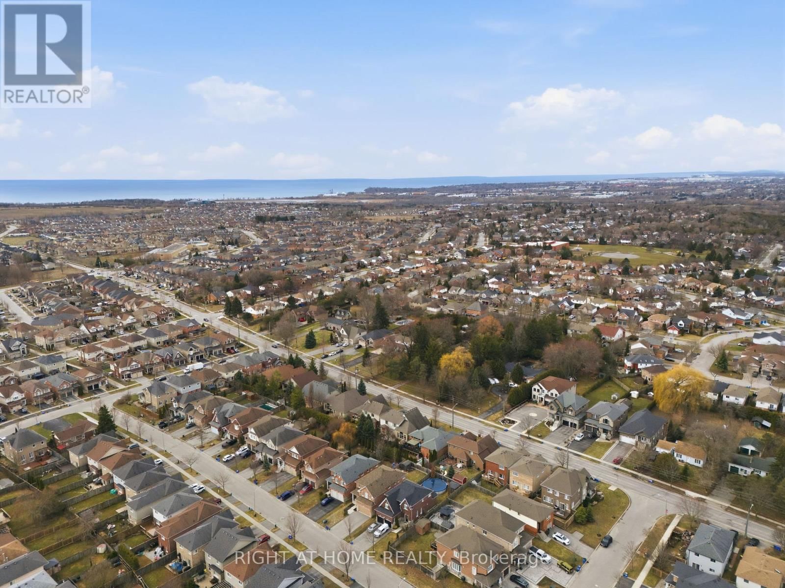 37 BEECHNUT CRESCENT Image 44