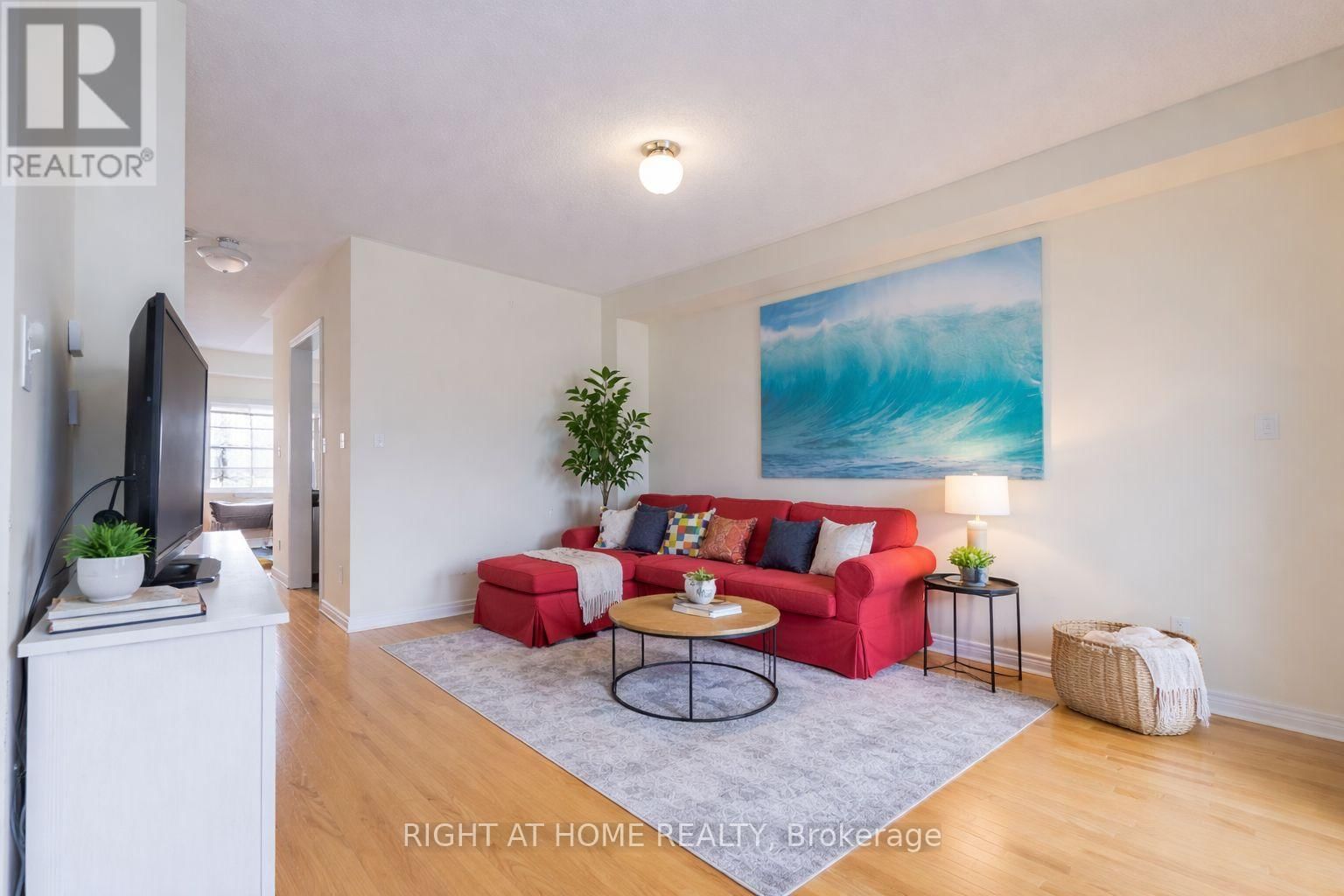 1518 SHEPWAY MEWS Image 16