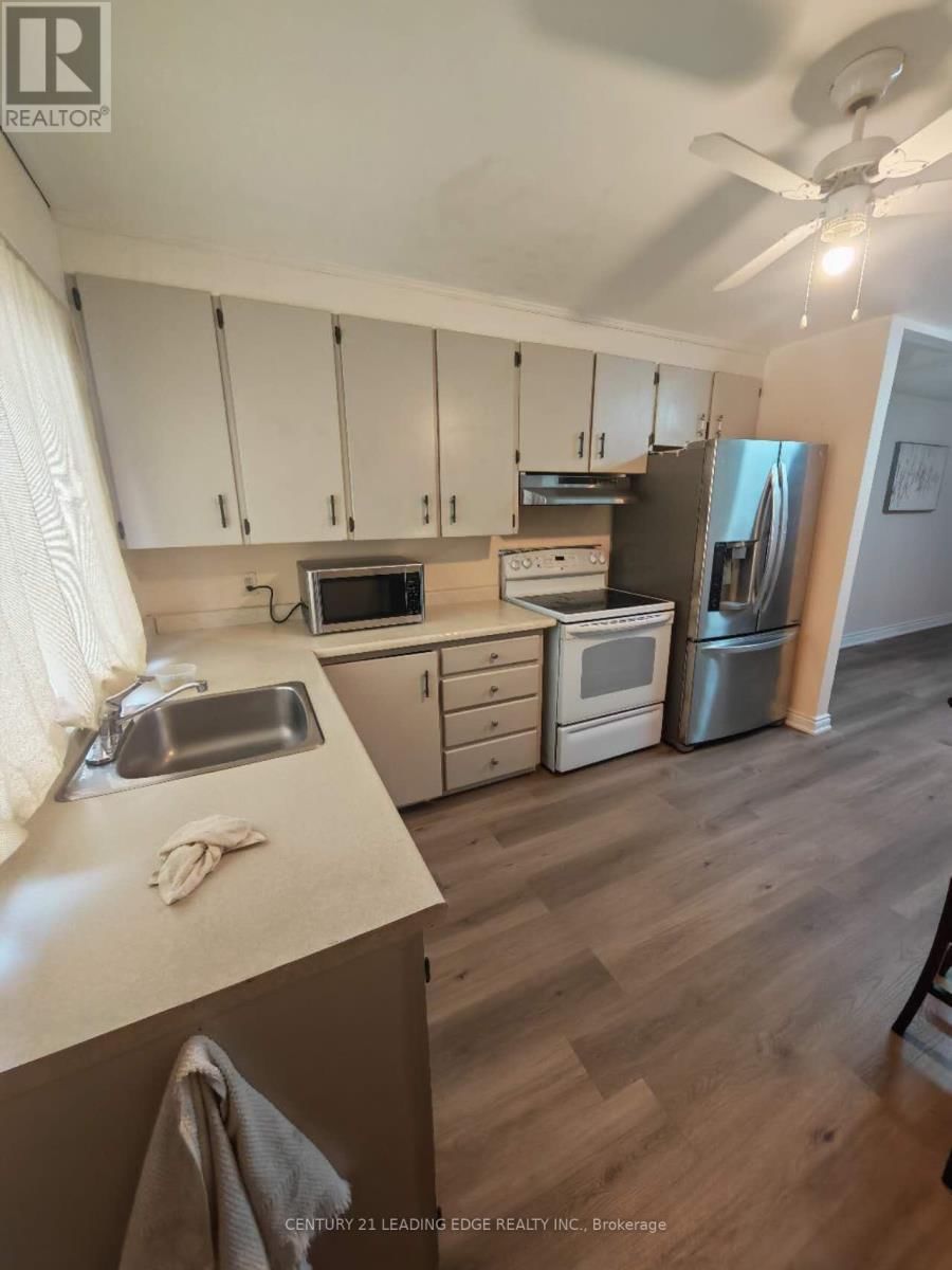 2nd Floor - 364 WILSON ROAD SOUTH Image 3