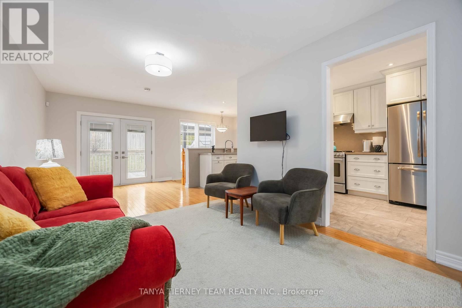 1130 OAKHILL AVENUE Image 8