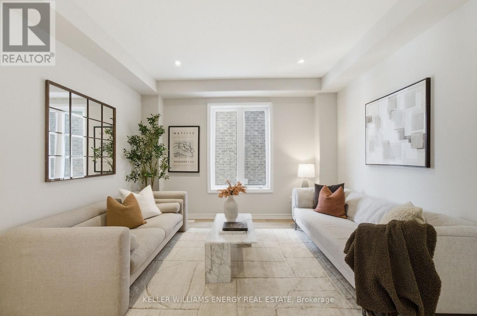 44 PRIORY DRIVE Image 22