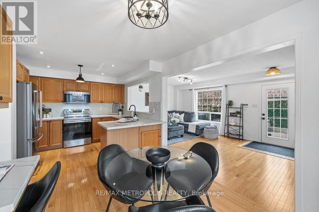 886 AUDLEY ROAD SOUTH Image 6