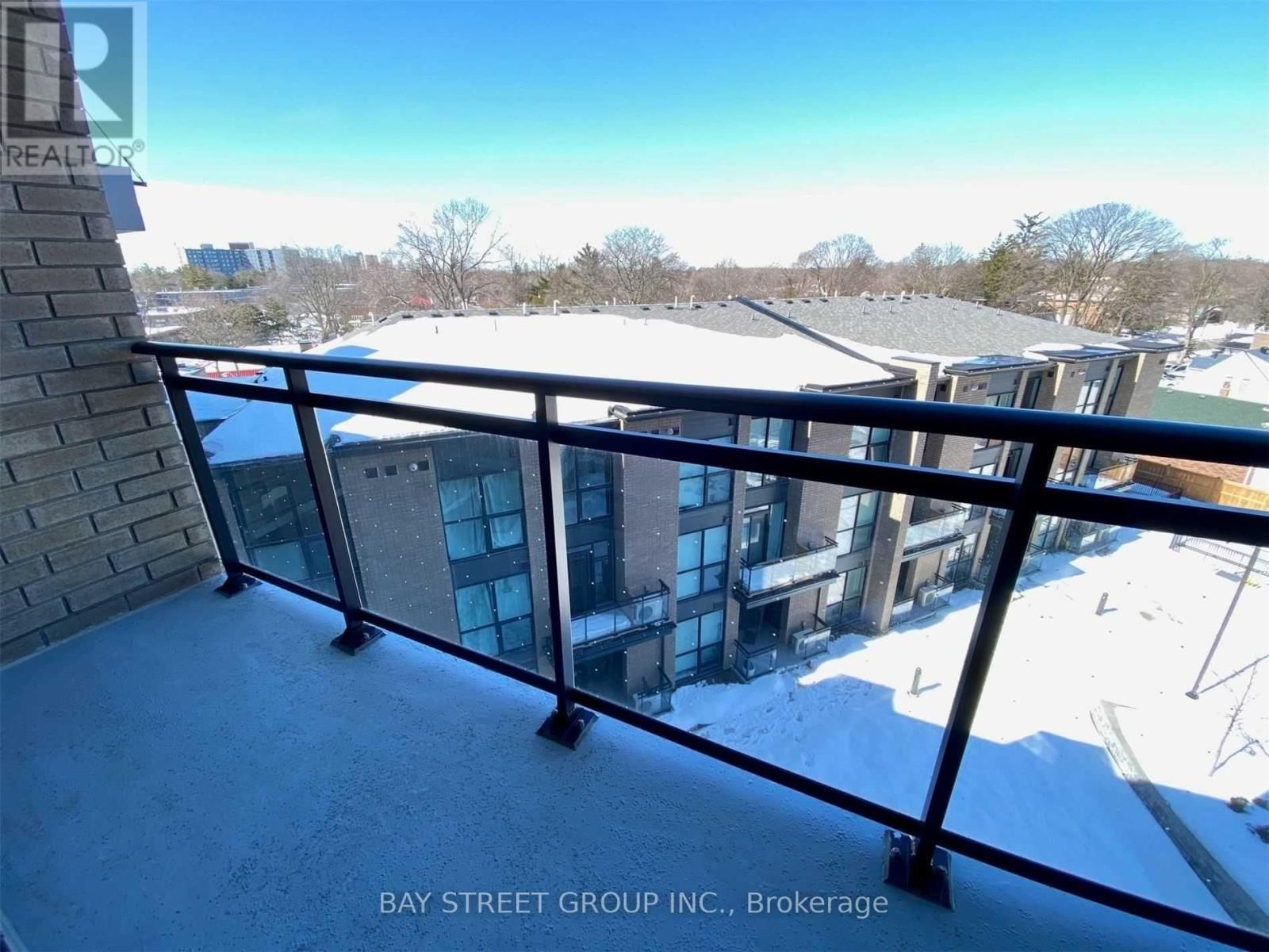 504 - 1 FALAISE ROAD Image 13