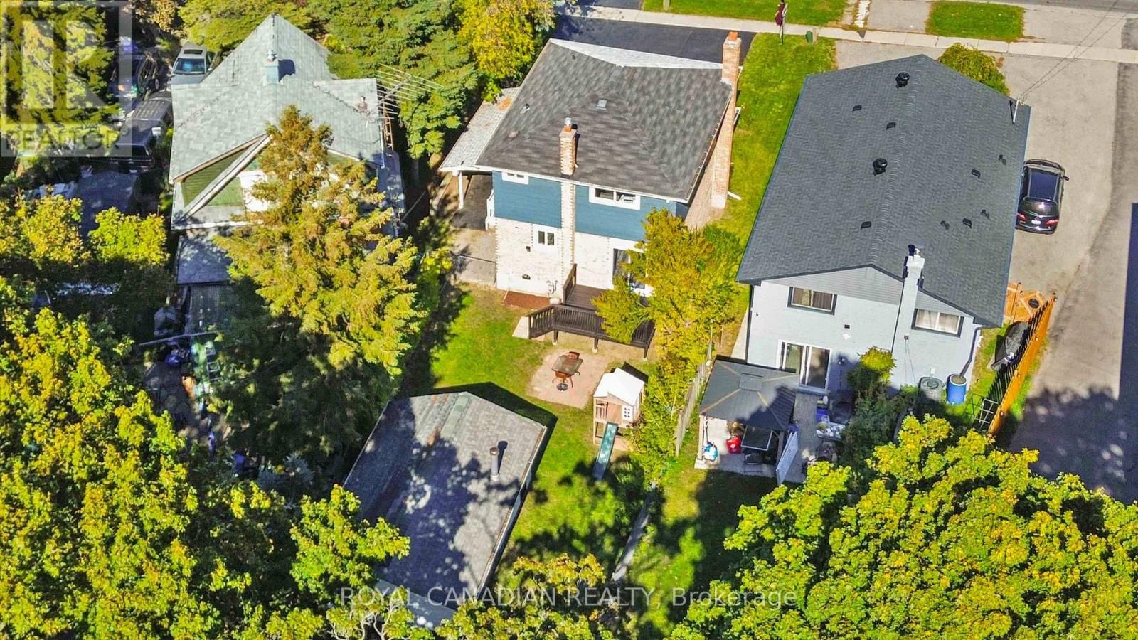 1057 KING STREET EAST Image 42