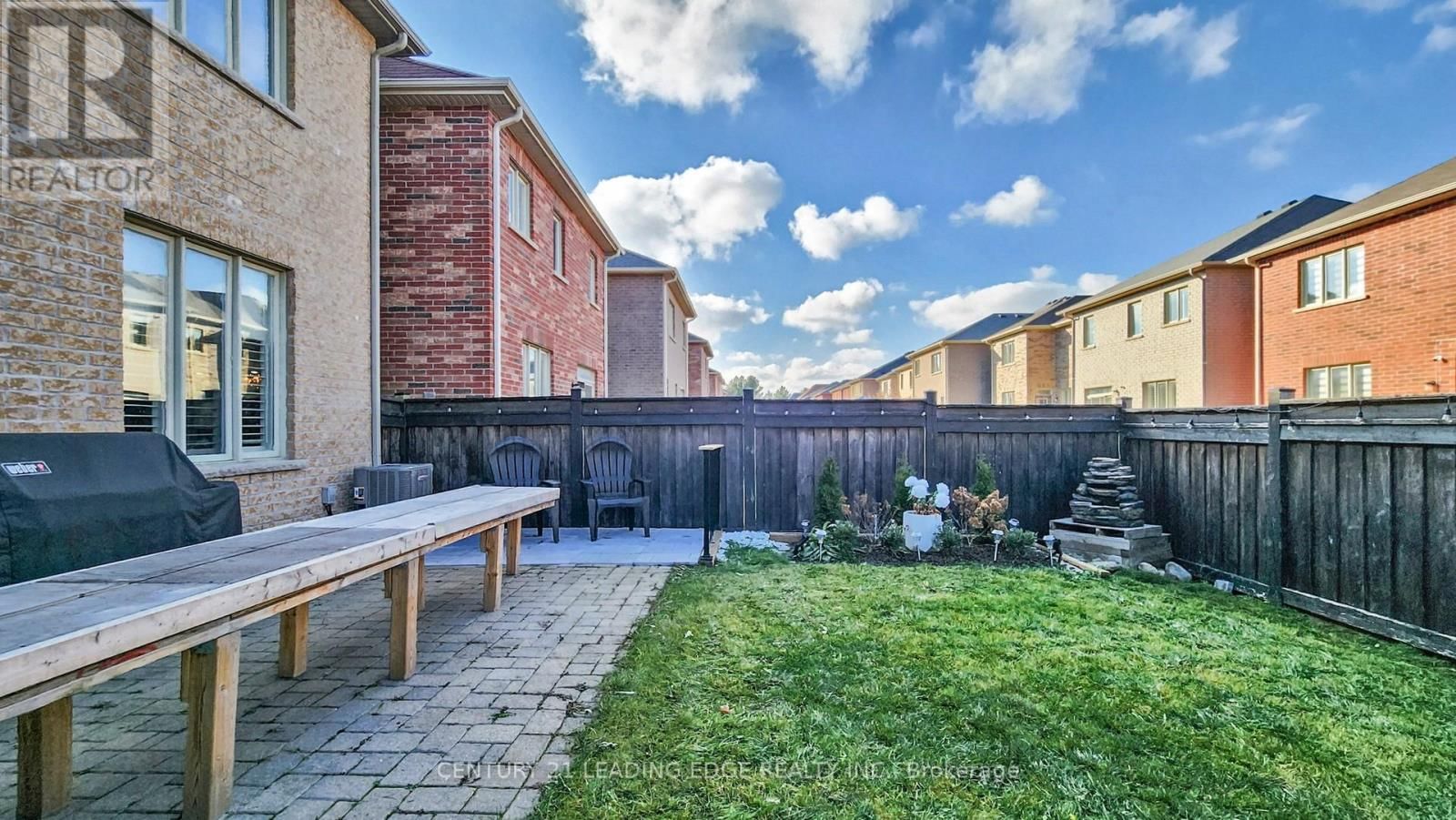 1574 EDGECROFT DRIVE Image 37