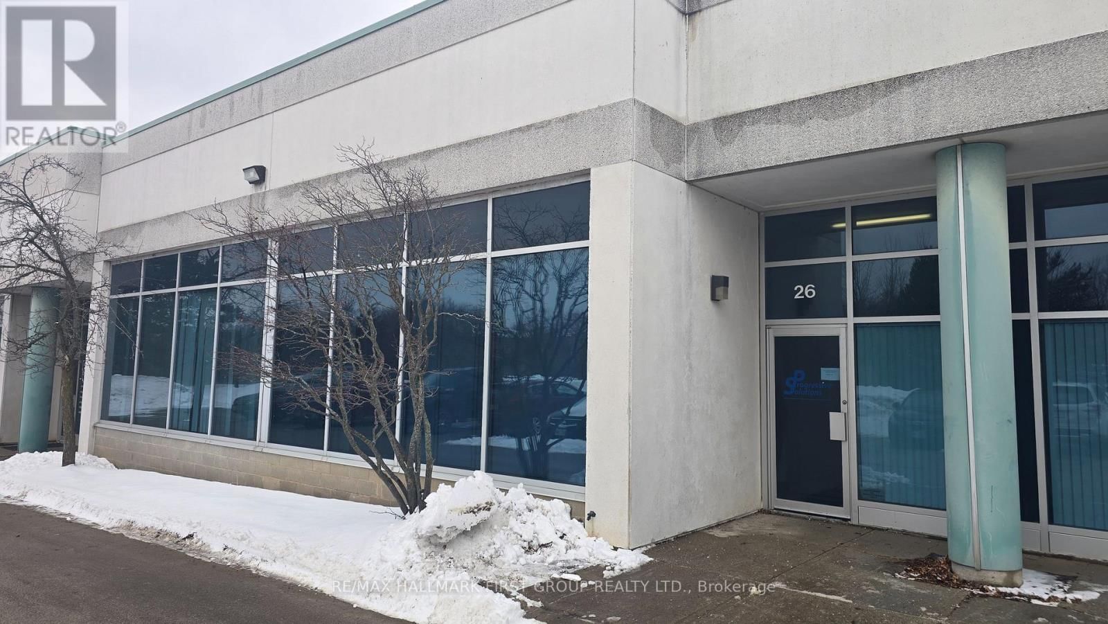 26 - 1845 SANDSTONE MANOR Image 1