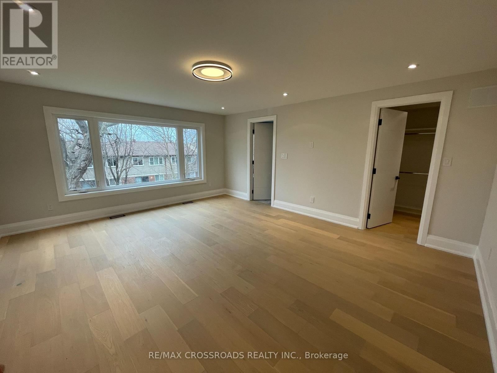 790 B MIDLAND AVENUE Image 16