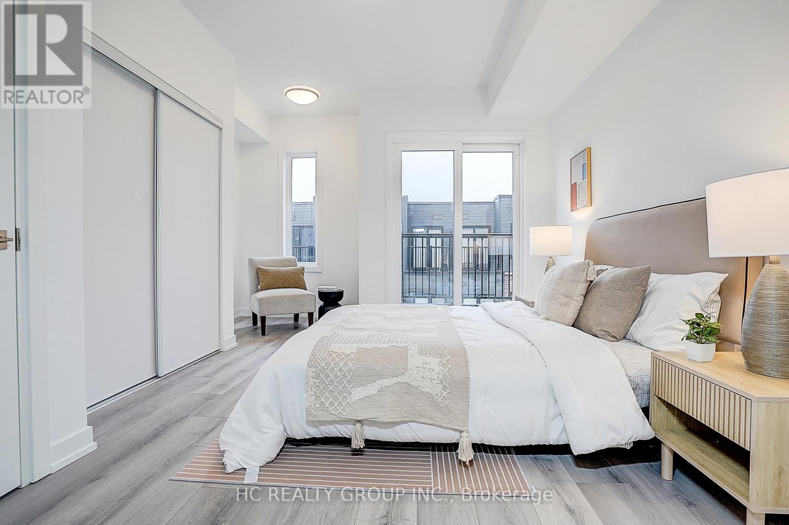 27 - 3079 PHARMACY AVENUE Image 23