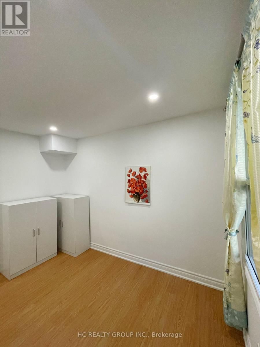Main - 48 TORRENS AVENUE Image 5