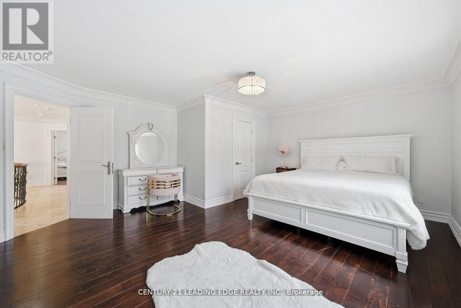 10 BUNTING COURT Image 36