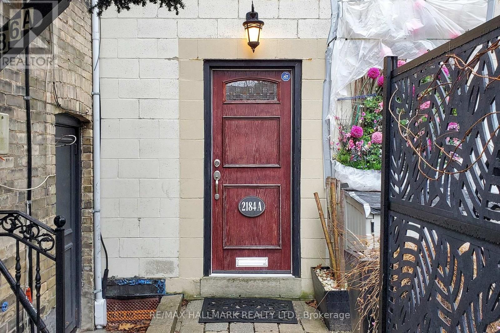 2184 QUEEN STREET EAST Image 29