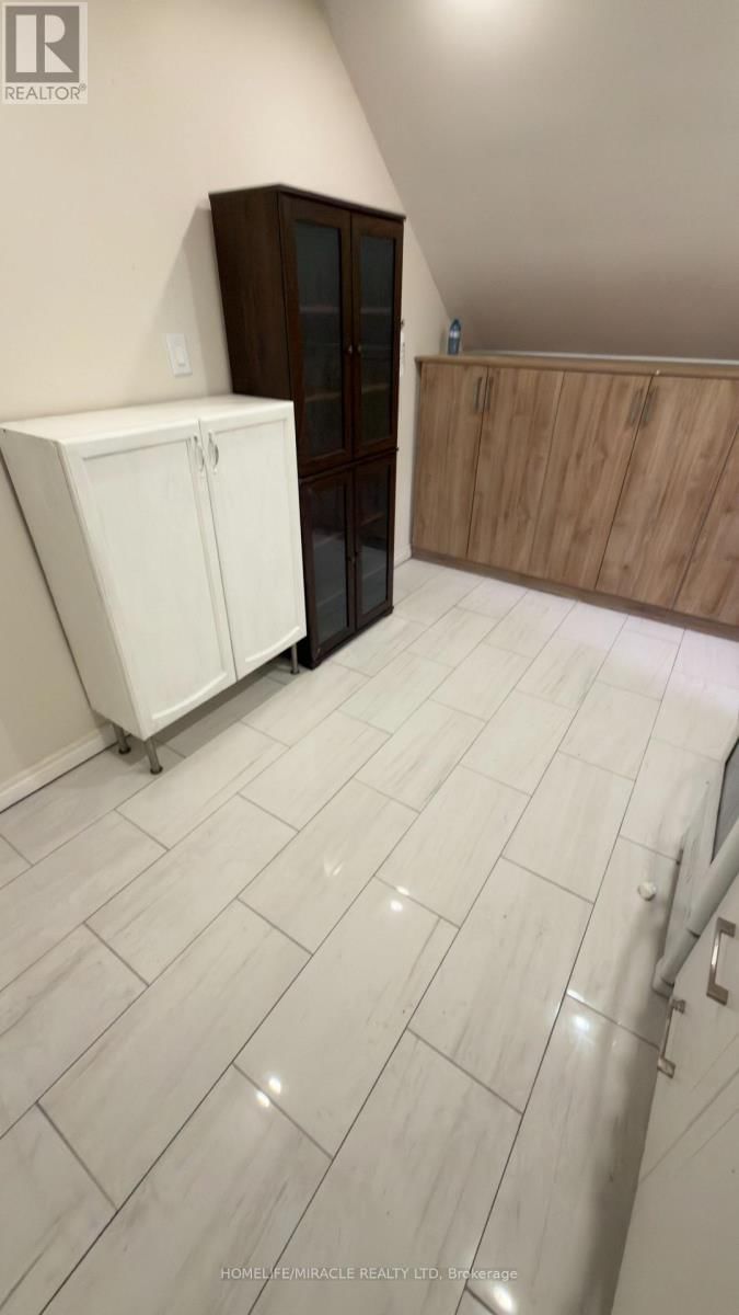 3 - 18 ORMEROD STREET Image 19