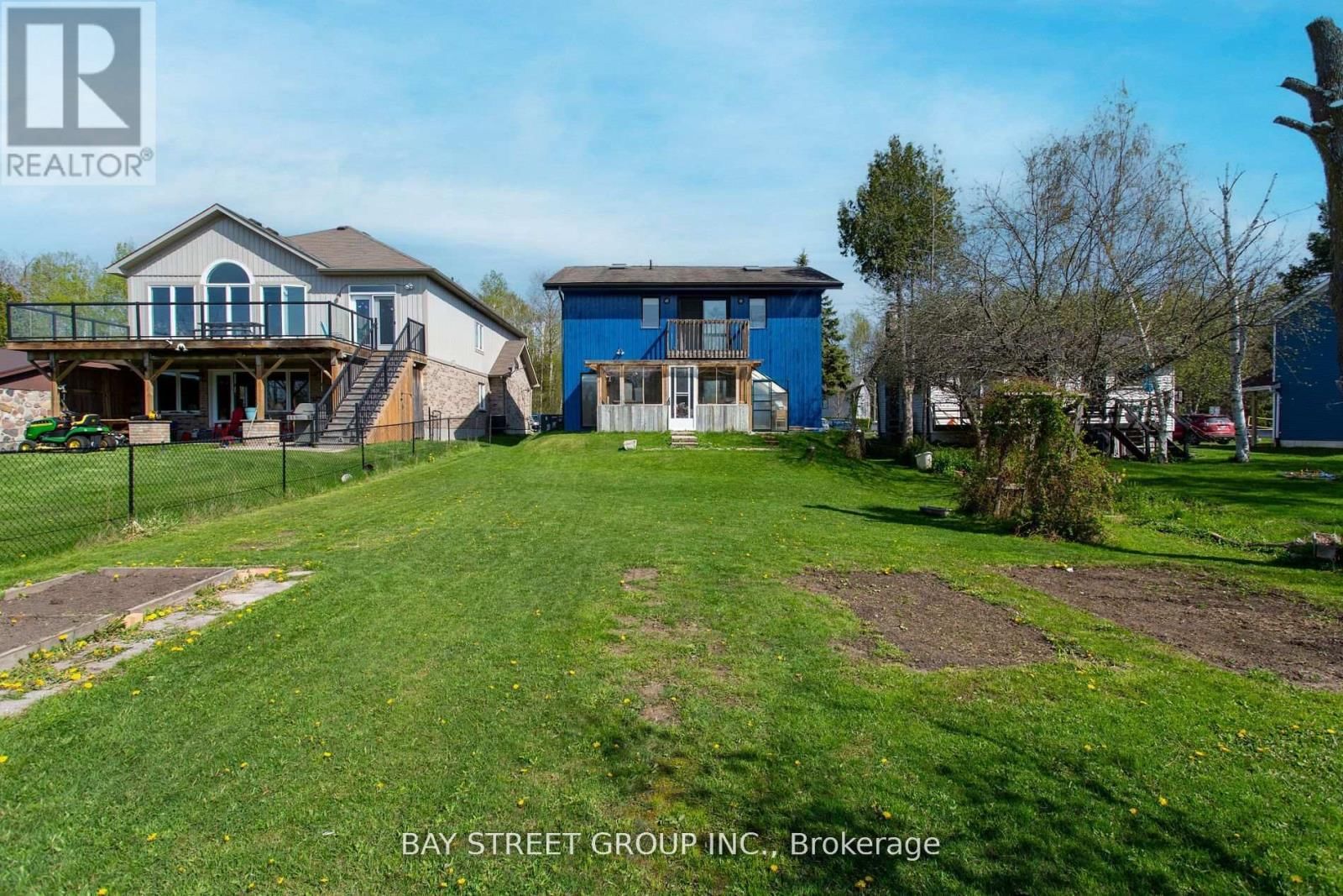 568 VIEW LAKE ROAD Image 2