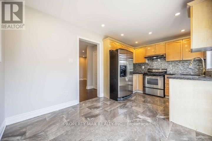 26 SALAMANDER STREET Image 15