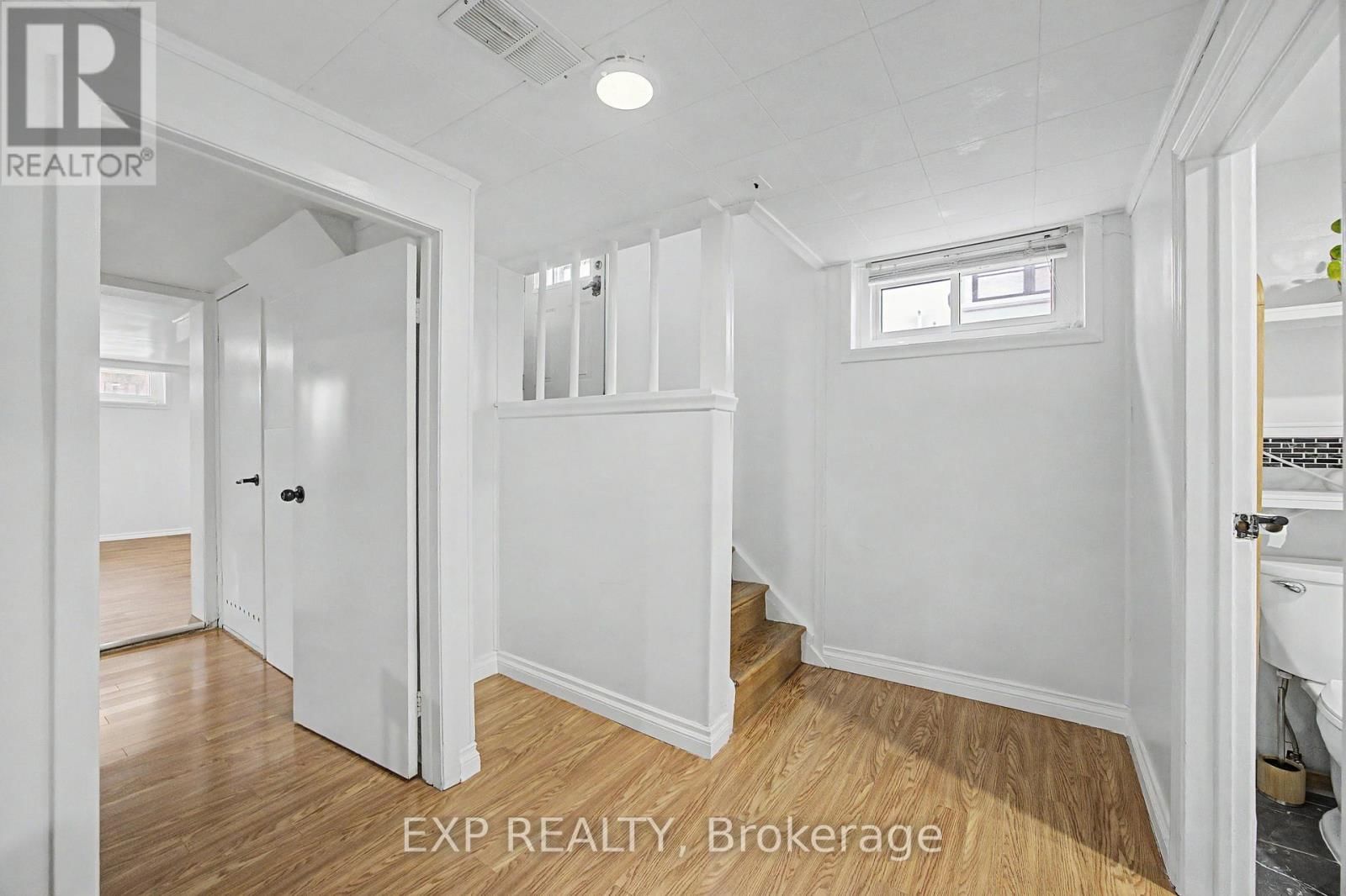 43 YORKSHIRE ROAD Image 18