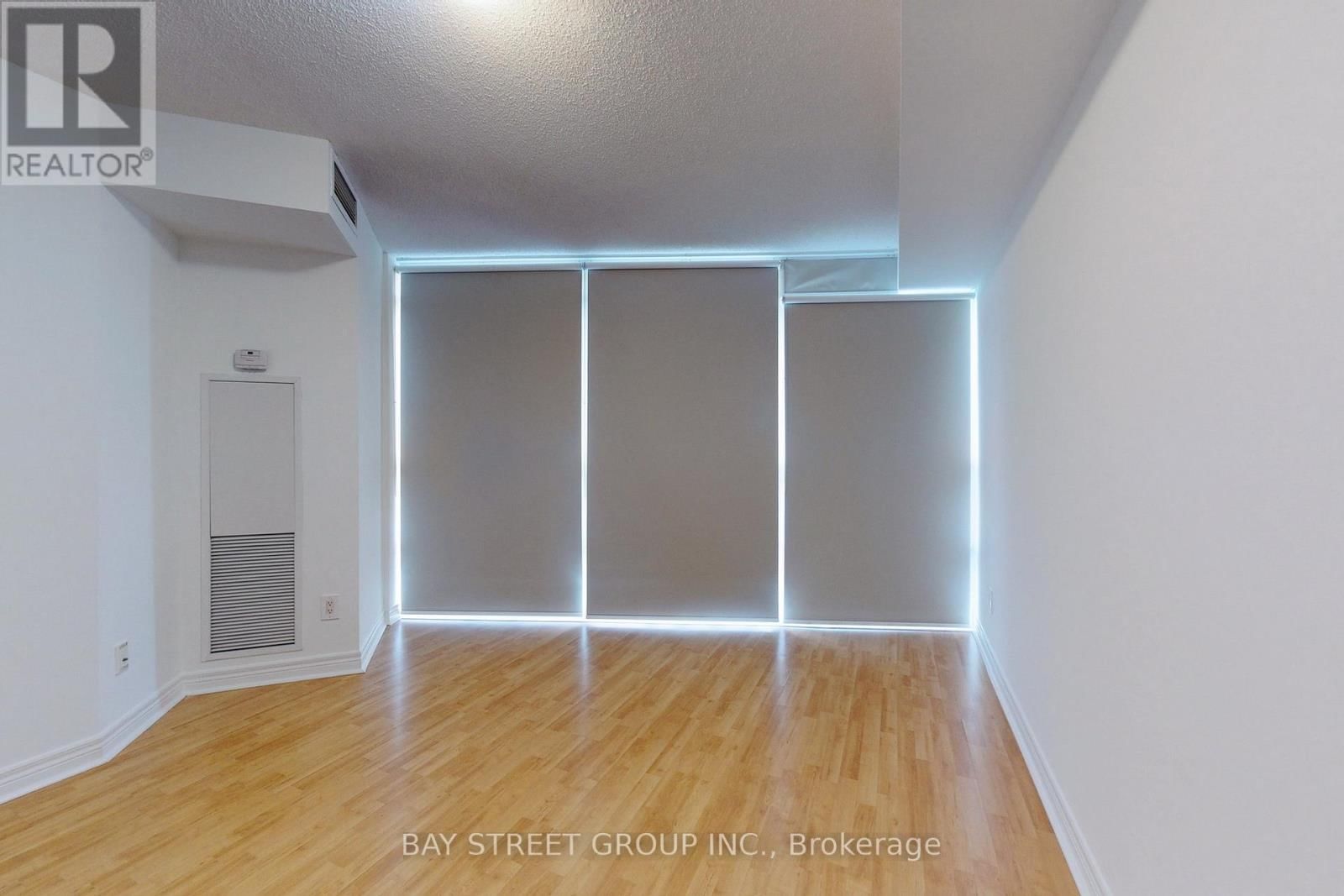 3010 - 83 BOROUGH DRIVE Image 23