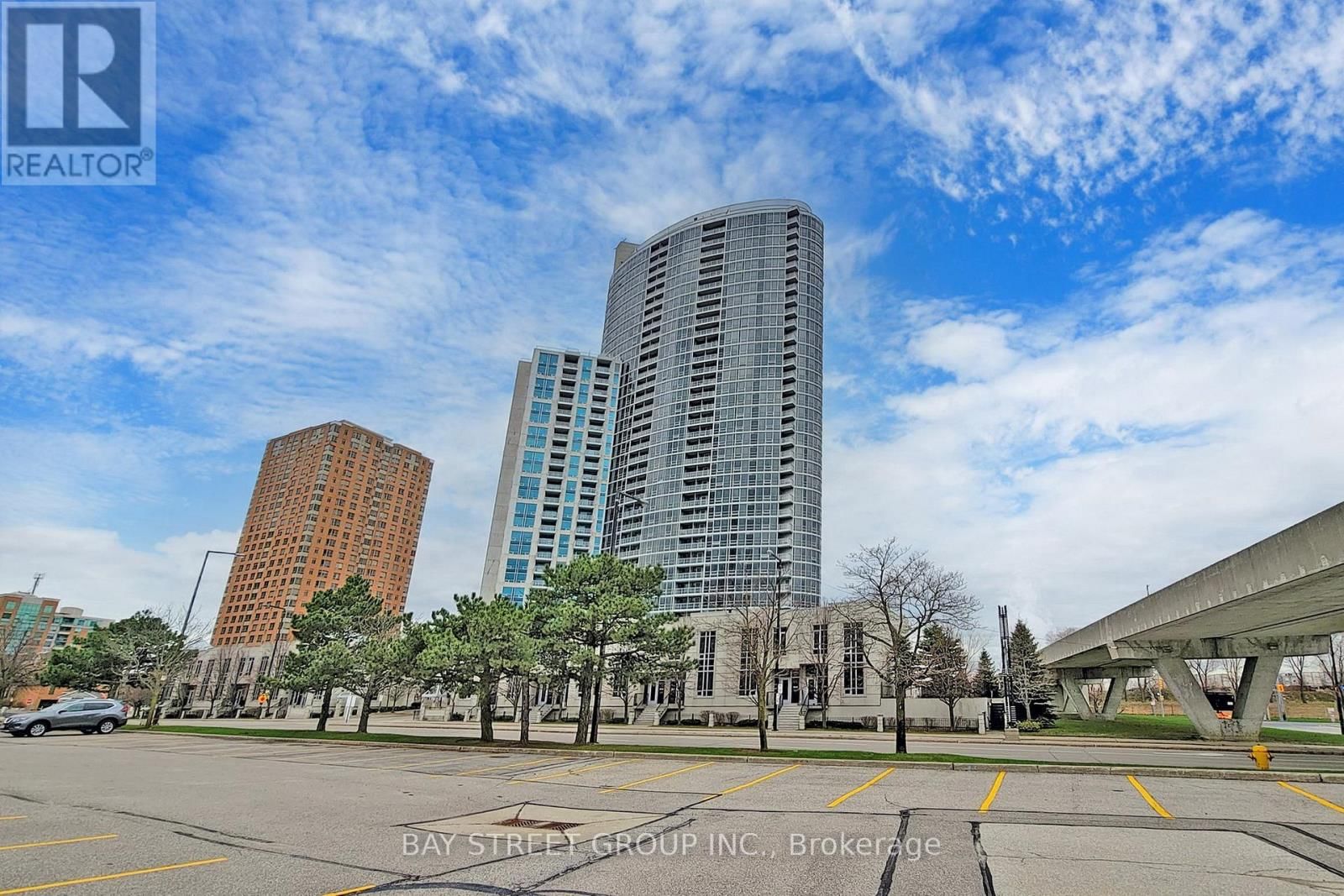 3010 - 83 BOROUGH DRIVE Image 4