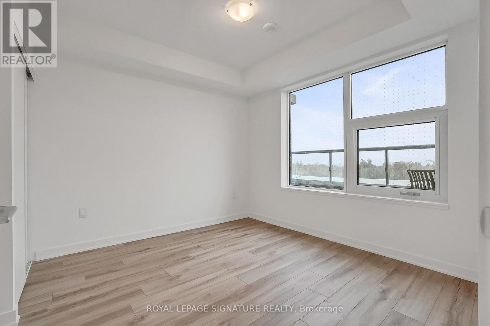 410 - 7439 KINGSTON ROAD Image 21