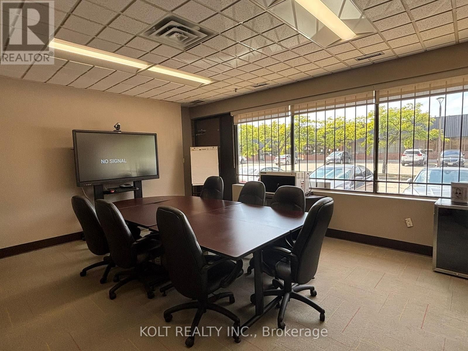 1 - 525 MILNER AVENUE Image 3