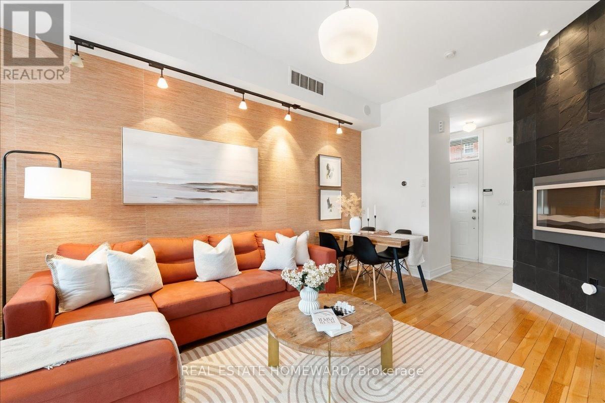 14 FAIRHEAD MEWS Image 10